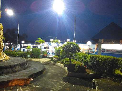 Alamanda Restoran Taman 7