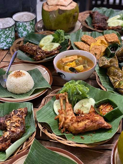 Ayam Bakar Artomoro Semarang 10