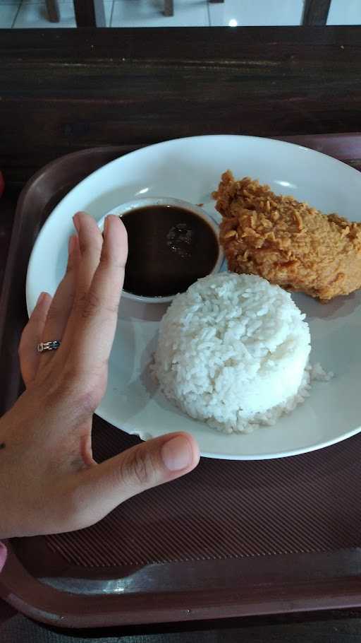 Oti Fried Chicken Banyumanik 8