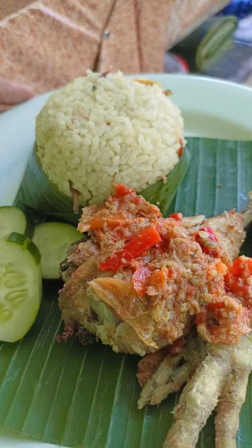 Ayam Gepuk Saudara 6