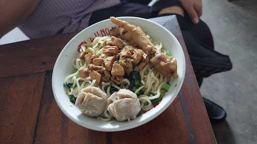 Mie Ayam Gajah Mungkur Solo 5