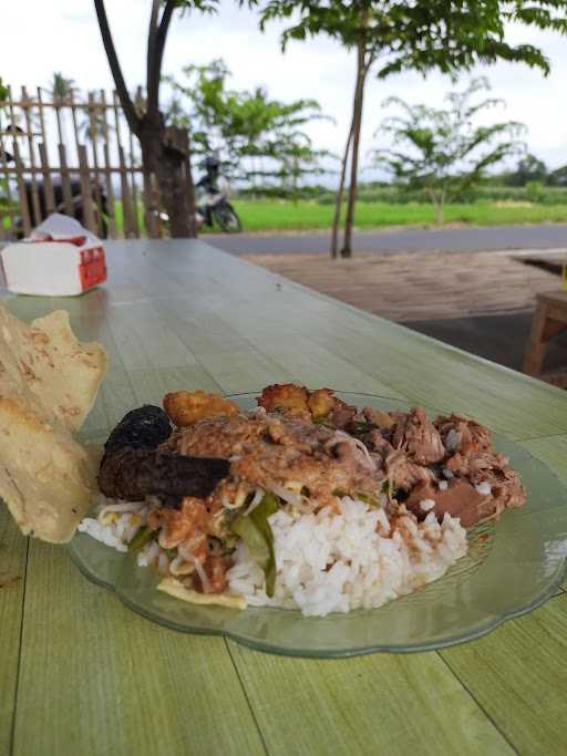 Warung Tengah Sawah Nasi Pecel Kediri 10