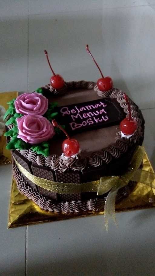 Dhika Cake 8