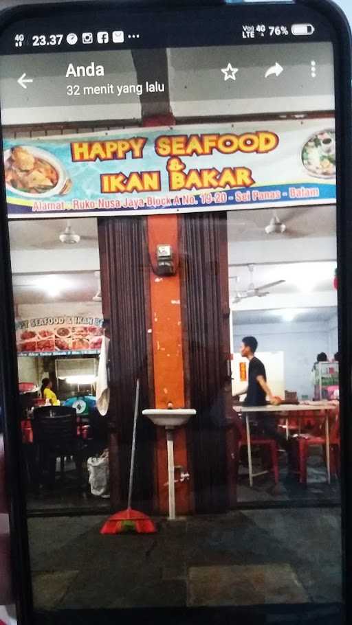 Happy Seafood 5