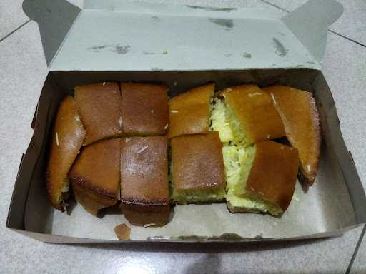 Martabak Manis Asli Bangka Selatan 1