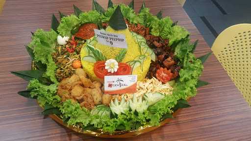 Resto Central - Tumpeng, Nasi Kotak, Prasamanan, Catering Acara Batam 3