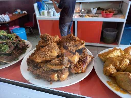 Rumah Makan Padang Ranah Minang 1