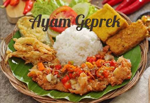 Ayam Penyet & Dim Sum Azril 8