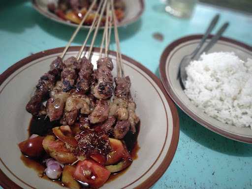 Warung Makan Sate & Gule Kambing Muda 1