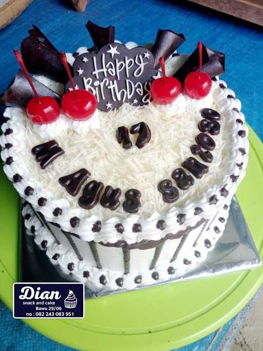 Dian Snack & Cake 7