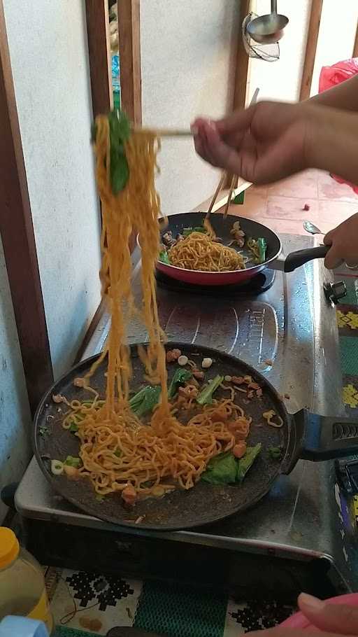 Mie Ayam Mruntuss 4