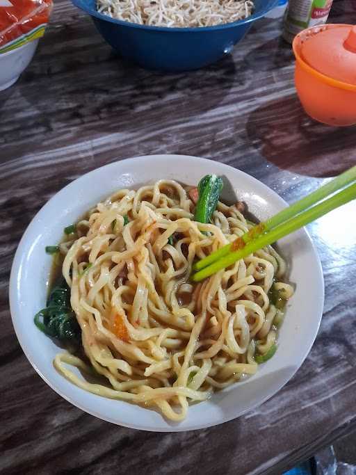 Mie Ayam Sanggar Waringin 10