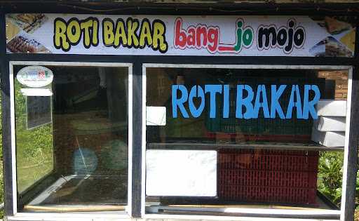 Roti Bakar Mojo 10