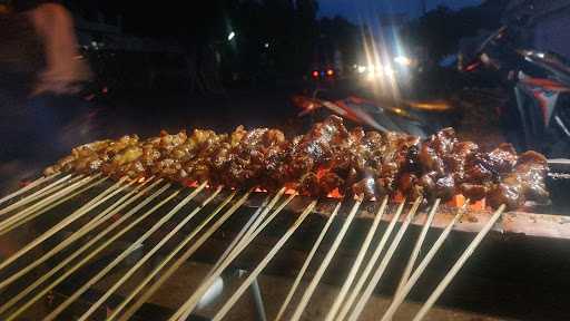 Sate Ayam Dan Sate Kambing 1