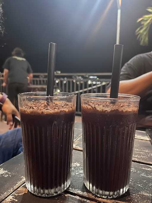 Cokelat Klasik Cafe 1