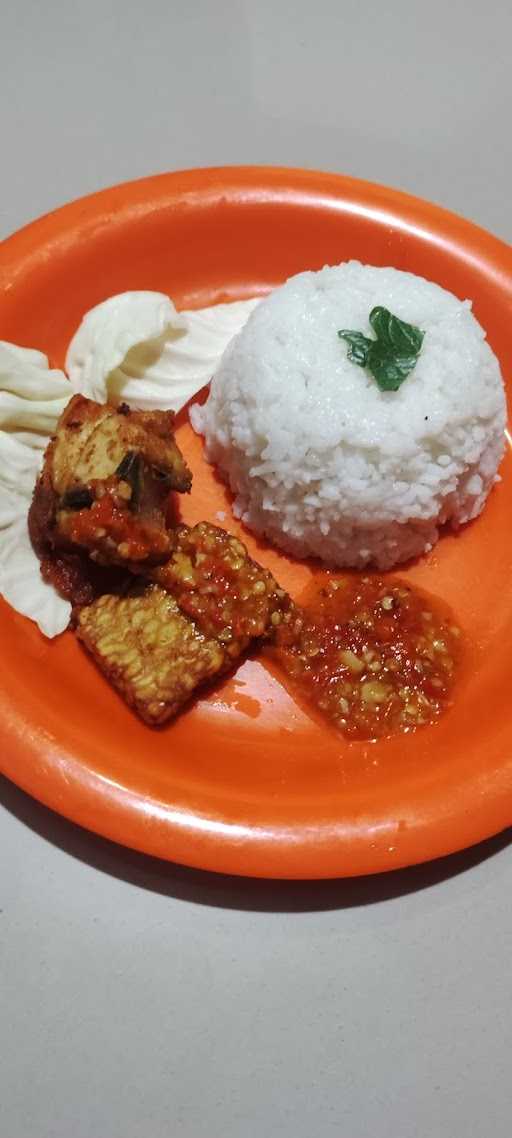 Ayam Bakar & Ayam Goreng Gembol 5