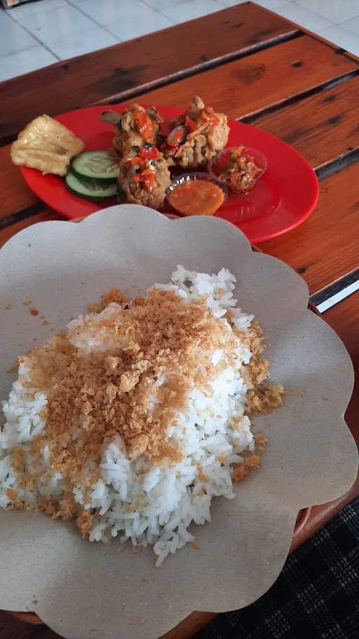 Ayam Goreng Nelongso Kota Batu 9