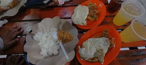 Ayam Goreng Nelongso Kota Batu 8