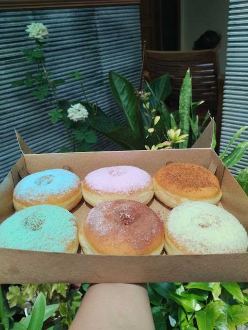 Cakery Donuts 7