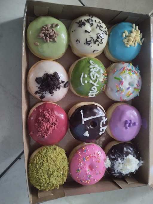 Cakery Donuts 3