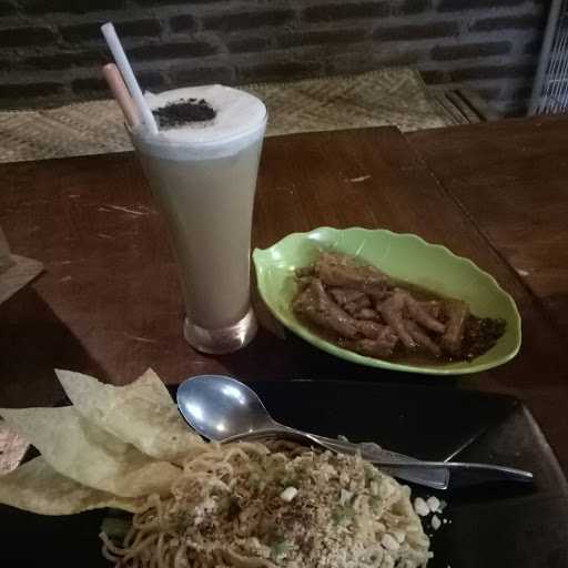 Mie Pedas Jawa 3