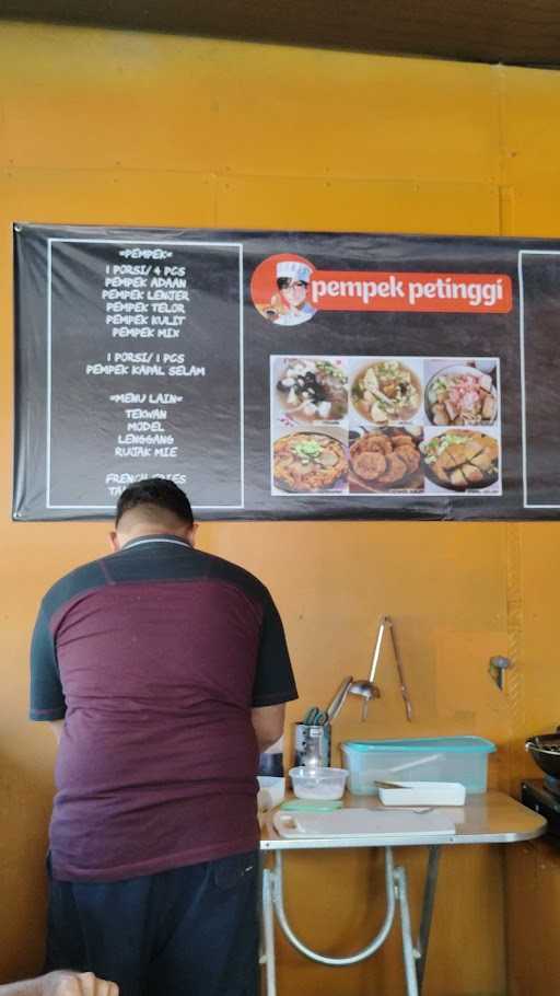 Pempek Petinggi 2