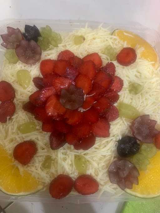 Saladqueen Batu Salad Buah Premium 1