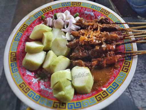 Sate Madura Pak Badri 10