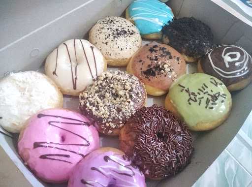 Cattleya Donuts 3