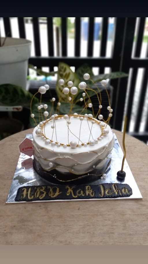 Raufa D'Loyang Cake 2