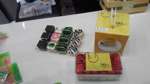 Takadeli Cake Boutique 2