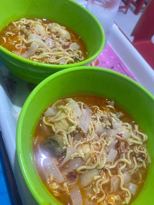 Kedai Bucin (Seblak & Bakso Aci 4