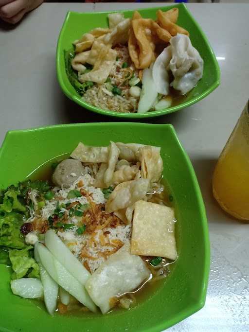 Mie Ayam Dan Bakso Arema Cak Gik 9