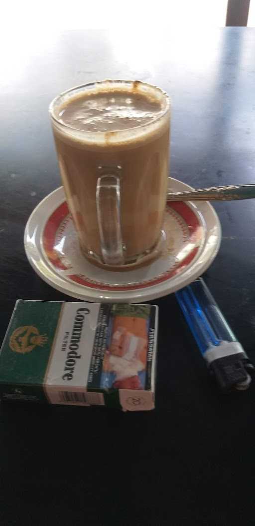 Warung Kopi Buk Yusdawilis 5