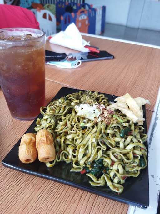 Mie Meletup, Bengkong City 7