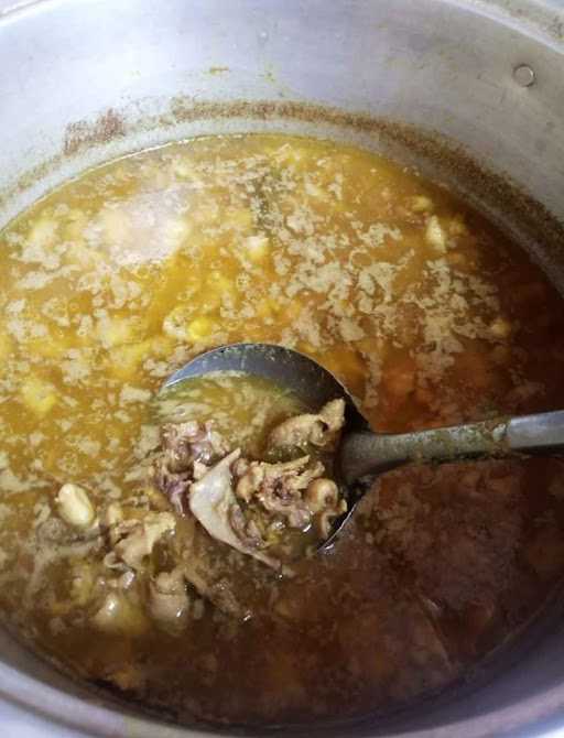 Warung Soto Ibu Rat 3