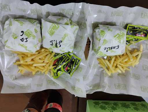 Burger Bangor Poris Indah 9