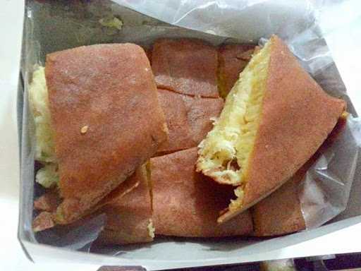 Iwan Martabak Bangka Asli. 7