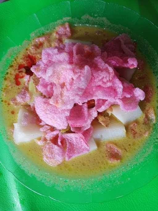 Lontong Sayur Uni Dessy 1