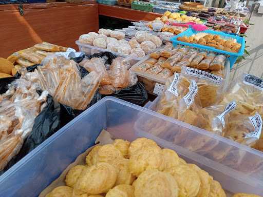 Kue Basah Berkah Waluya 3