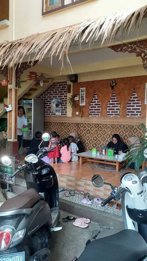 Saung Bakso Ranca 1