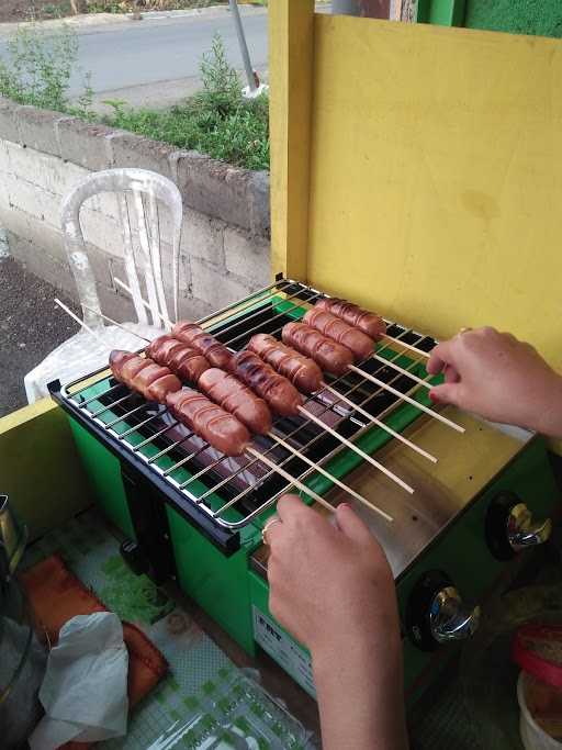 Omeca Street Food (Bakso & Sosis Bakar) 6