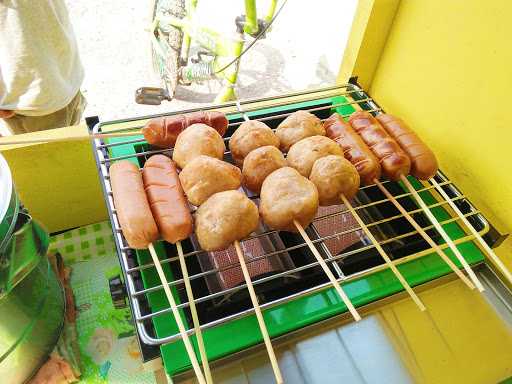 Omeca Street Food (Bakso & Sosis Bakar) 1