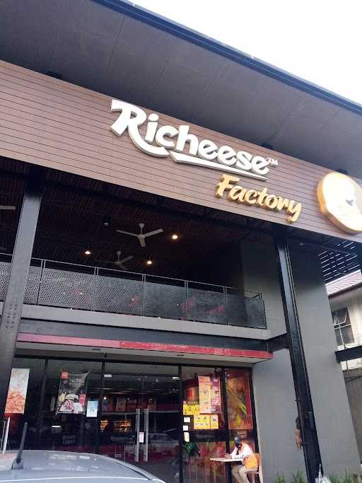 Richeese Factory Gatsu 1