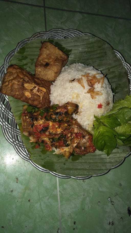 Warung Mbak Partini 2