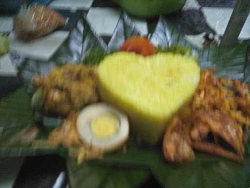 Warung Mbak Partini 10