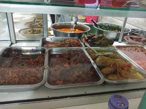 Warung Nasi Mamake Slamet Bahari 8