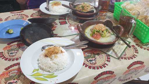 Warung Nasi Mamake Slamet Bahari 7