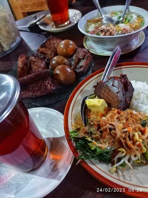 Nemleg, Nasi Pecel Dan Wedangan 8