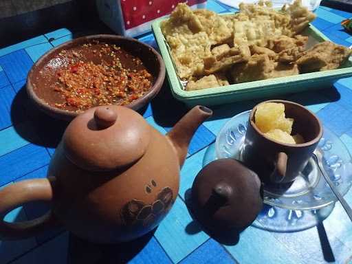 Warung Teh Poci Pak Sadiman 5